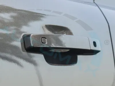 2025 لاند روفر ديفيندر اكس داينمك