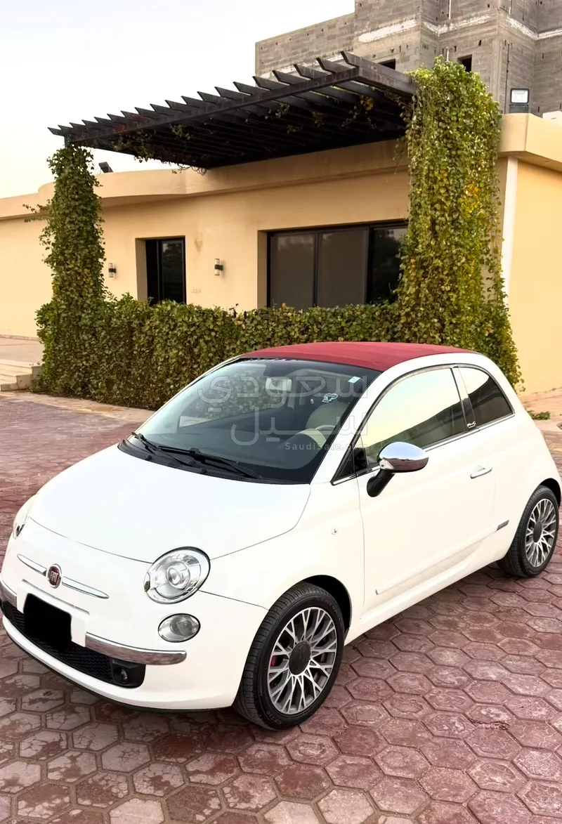 2013 فيات 500 اكس