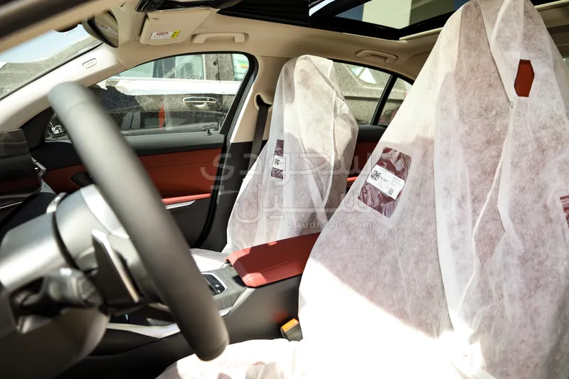 2026 بي ام دبليو الفئة الثالثة 320 أي