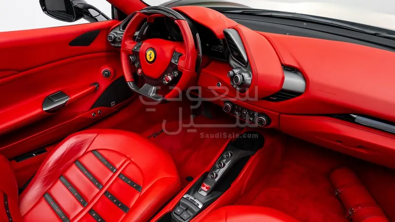 2016 فيراري 488