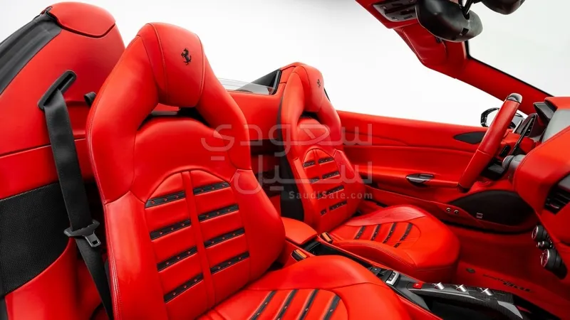 2016 فيراري 488