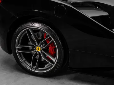 2016 فيراري 488