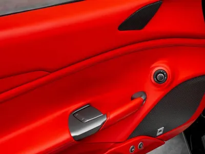 2016 فيراري 488