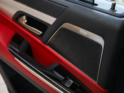 2024 لكزس إل إكس 600 إف