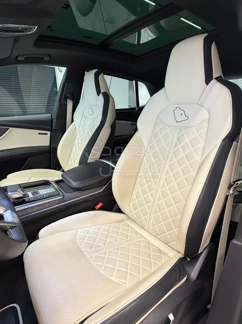 2023 اودي كيو 8 اس لاين