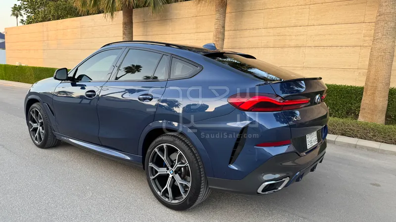 2022 بي ام دبليو الفئة اكس 6 إم كت