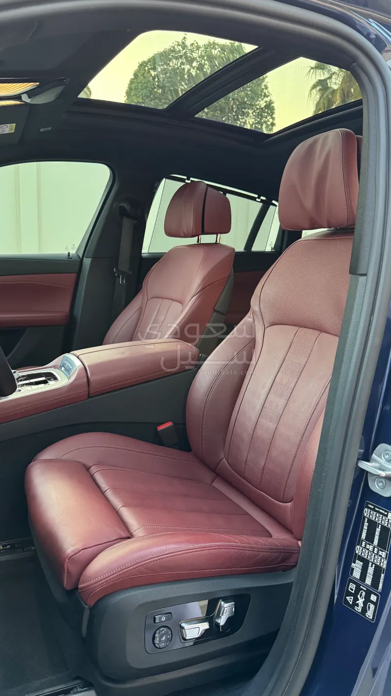 2022 بي ام دبليو الفئة اكس 6 إم كت