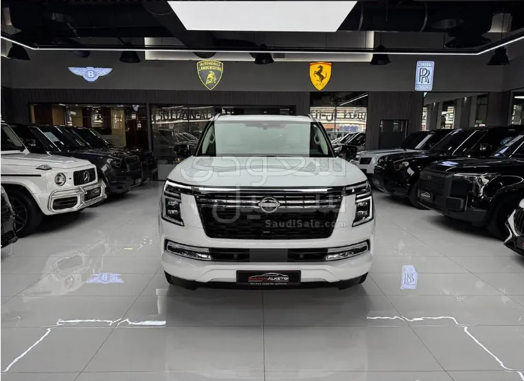 2025 نيسان ارمادا بلاتنيوم