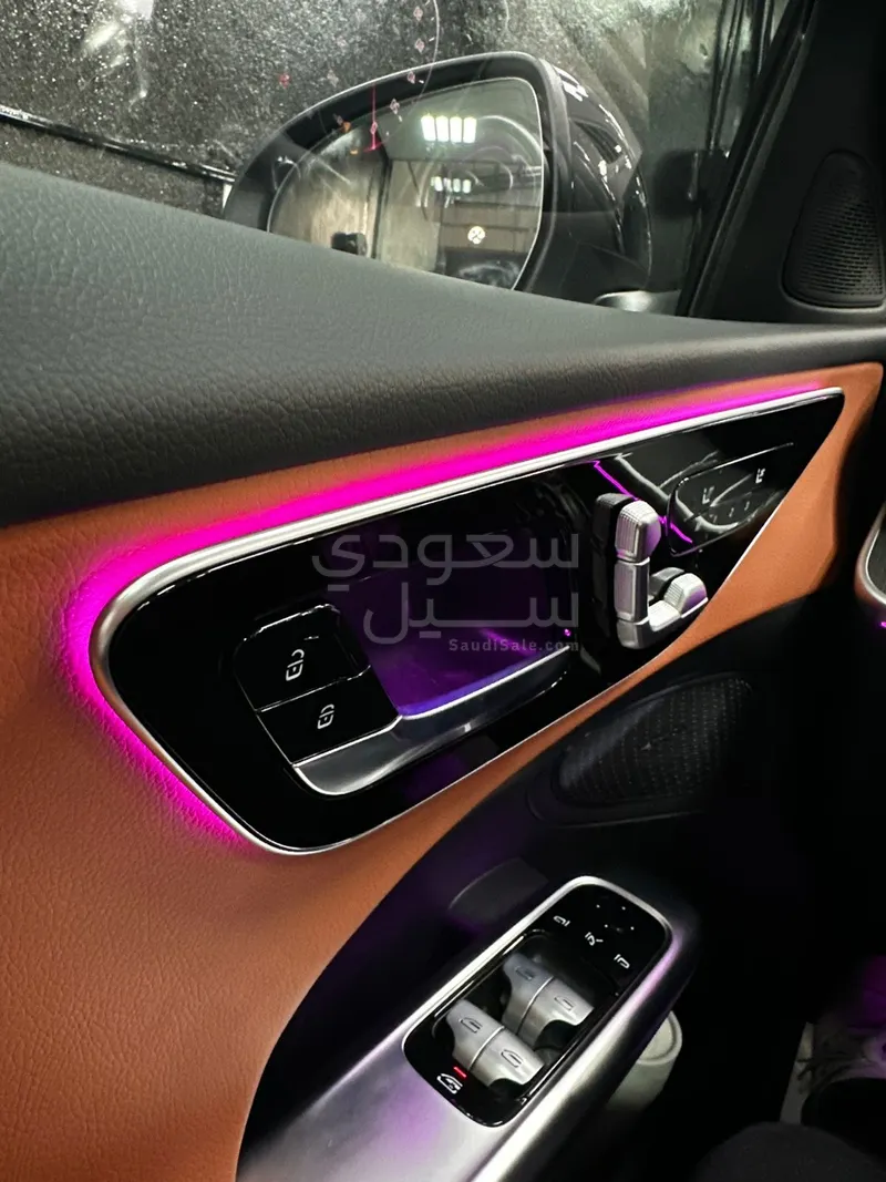 2025 مرسيدس - بنز سي 200