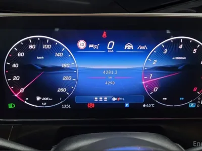 2025 مرسيدس - بنز سي 200