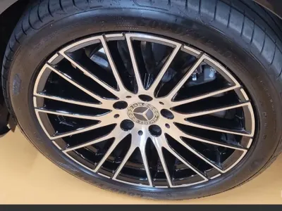 2025 مرسيدس - بنز سي 200