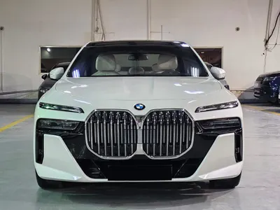 2025 بي ام دبليو الفئة السابعة 735أي