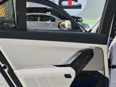 2025 بي ام دبليو الفئة السابعة 735أي