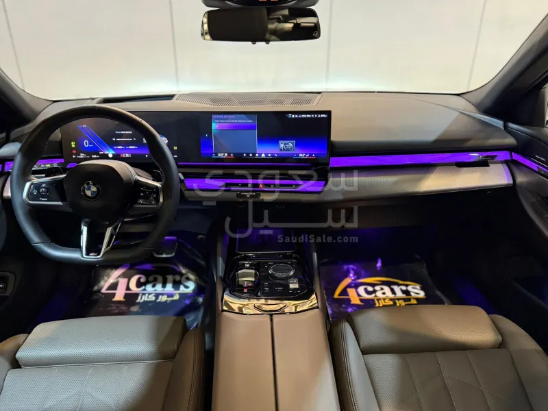 2024 بي ام دبليو الفئة الخامسة 520 أي إم كت