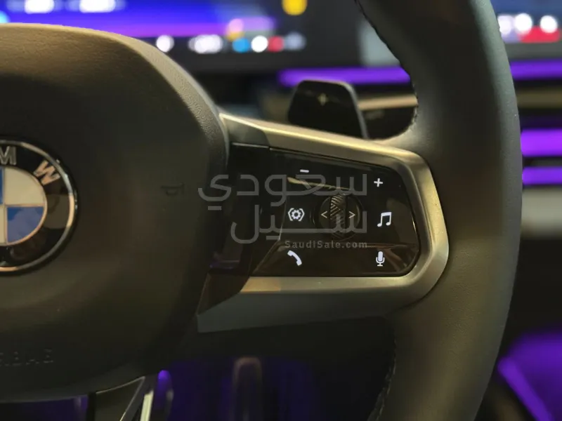 2024 بي ام دبليو الفئة الخامسة 520 أي إم كت