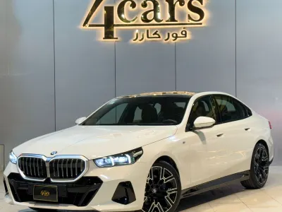 2024 بي ام دبليو الفئة الخامسة 520 أي إم كت