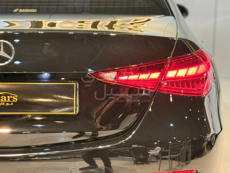 2025 مرسيدس - بنز سي 200