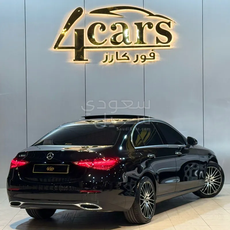 2025 مرسيدس - بنز سي 200