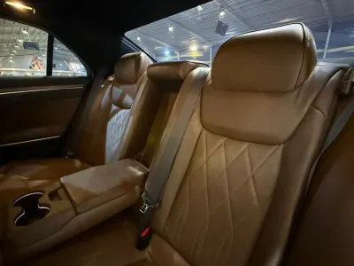 2022 كرايسلر 300 سي اكزكتيف