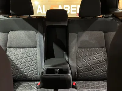 2025 نيسان كيكس اس في