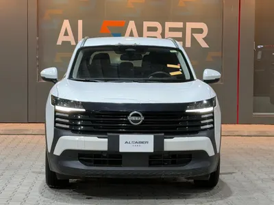 2025 نيسان كيكس اس في