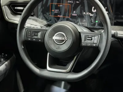 2025 نيسان كيكس اس في