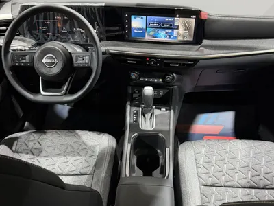 2025 نيسان كيكس اس في