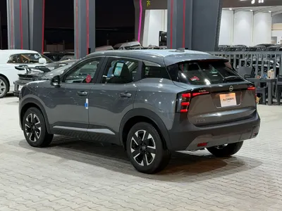 2025 نيسان كيكس اس في