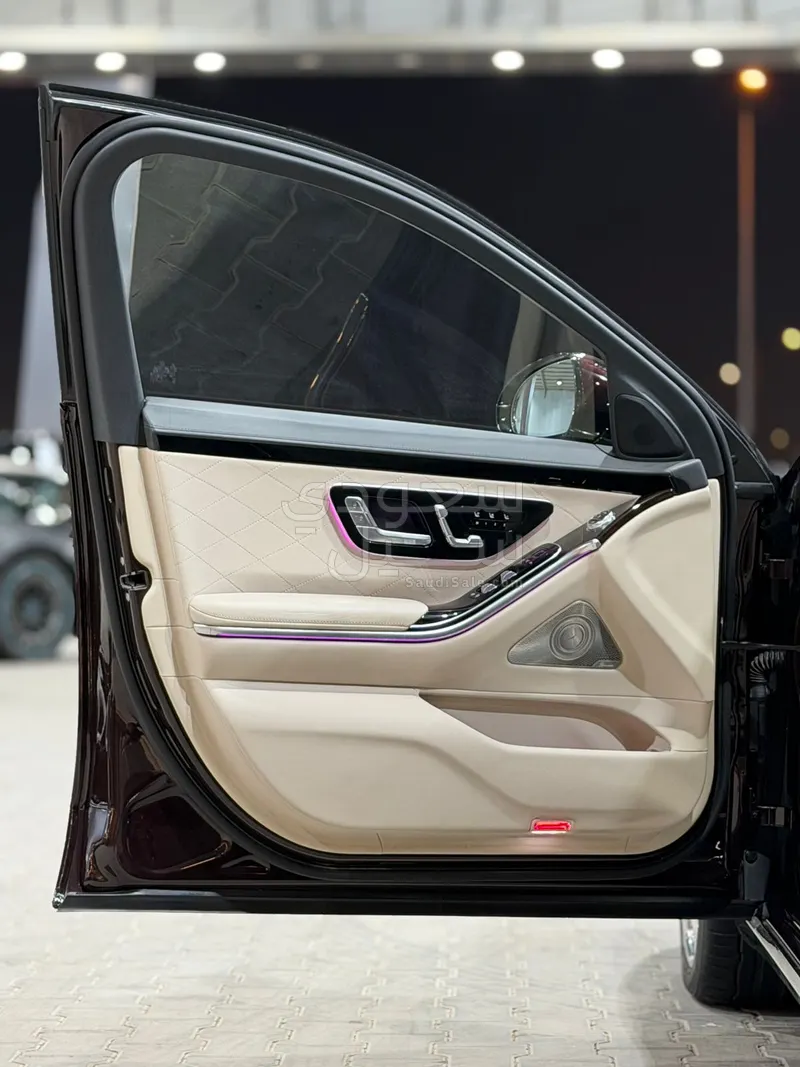 2022 مرسيدس - بنز إس 580 مايباخ