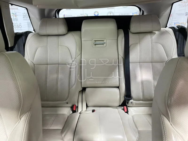 2014 لاند روفر رينج روفر سبورت اتش اس اي