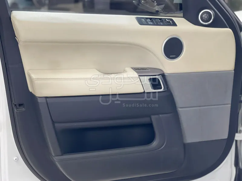 2014 لاند روفر رينج روفر سبورت اتش اس اي