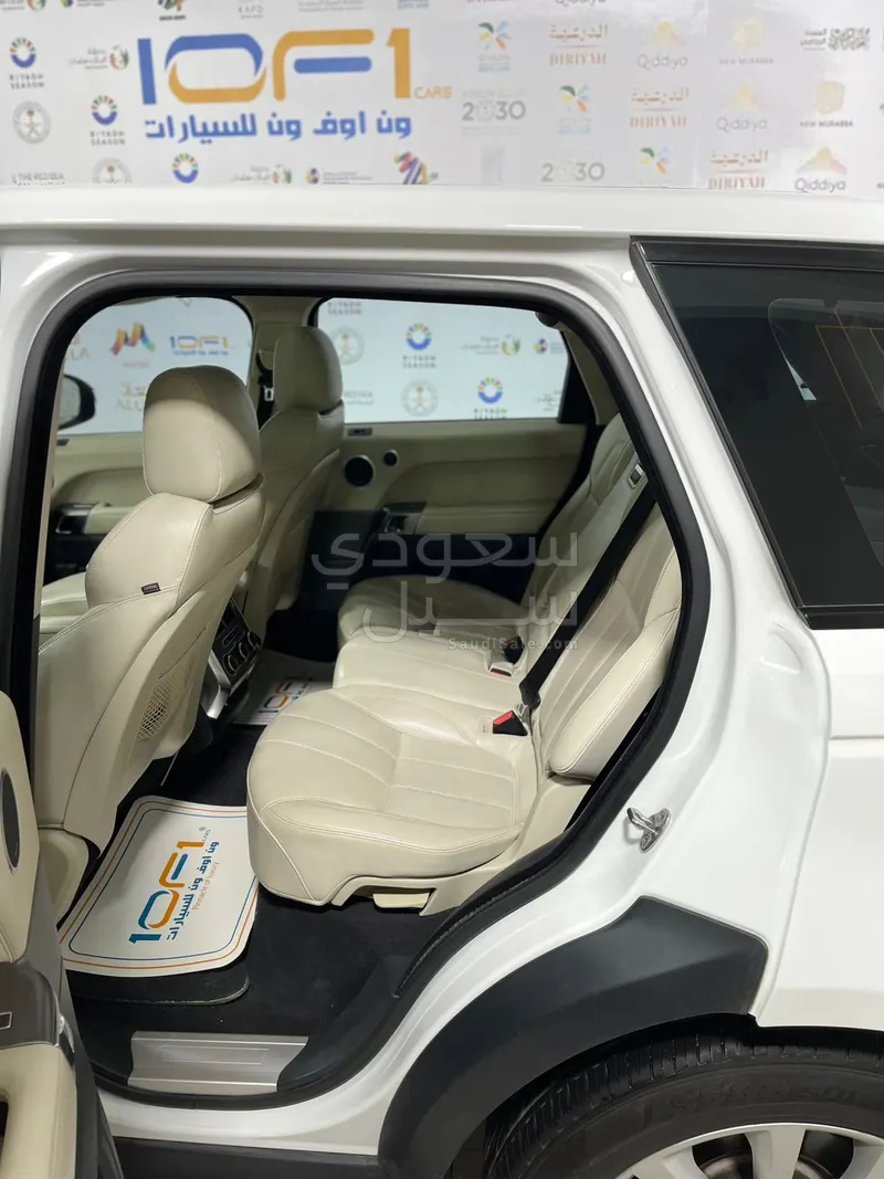 2014 لاند روفر رينج روفر سبورت اتش اس اي