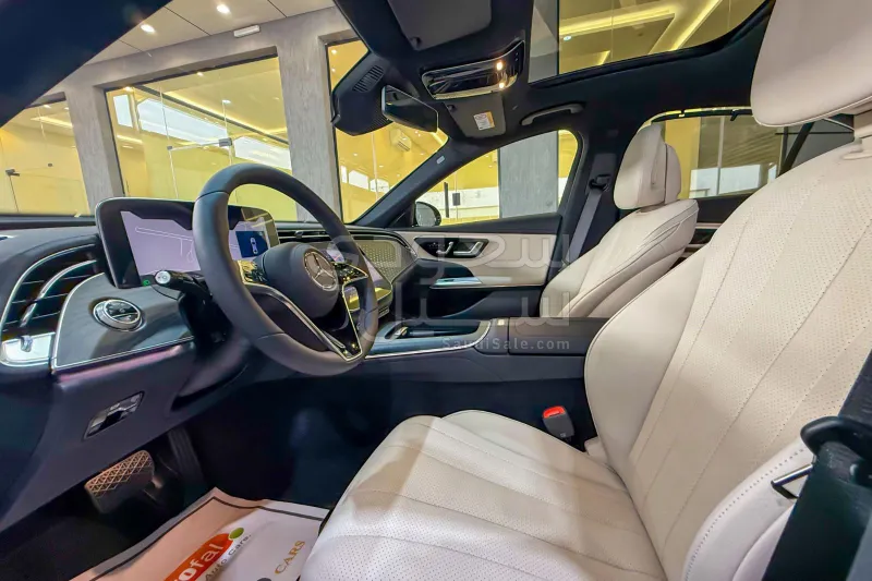 2025 مرسيدس - بنز إي 200