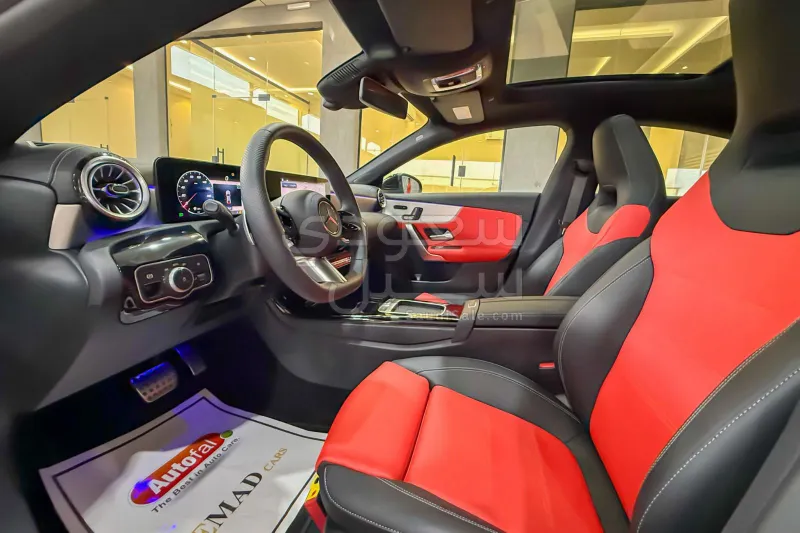 2025 مرسيدس - بنز سي إل أي 200