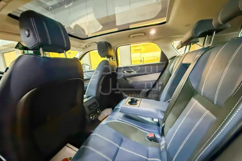 2021 لاند روفر رينج روفر فيلار اس