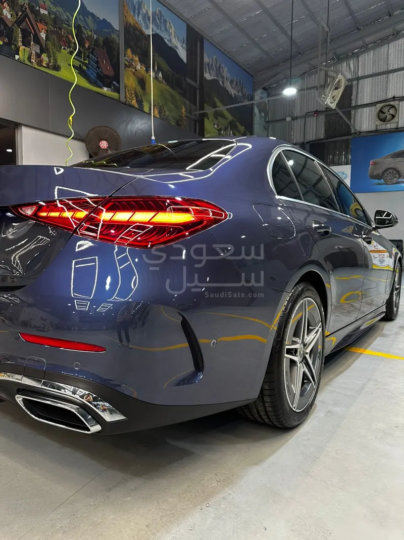 2025 مرسيدس - بنز سي 200