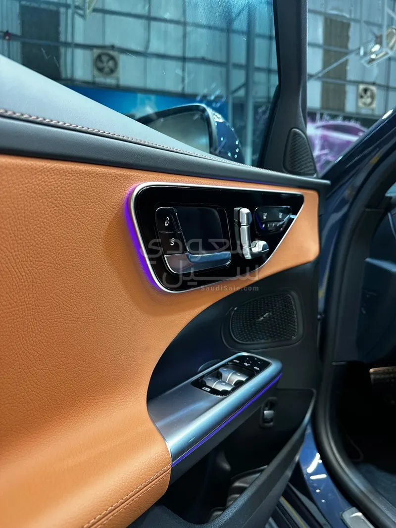 2025 مرسيدس - بنز سي 200