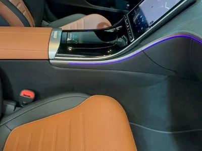 2025 مرسيدس - بنز سي 200