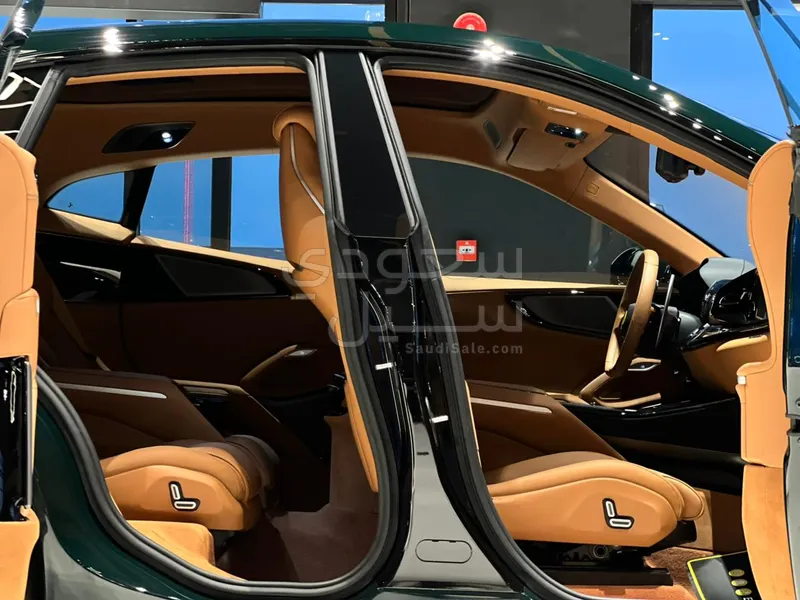 2026 فيراري بوروسانجوي