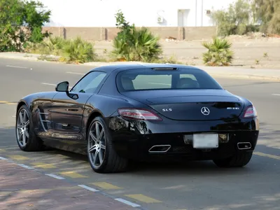 2010 مرسيدس - بنز إس إل إس