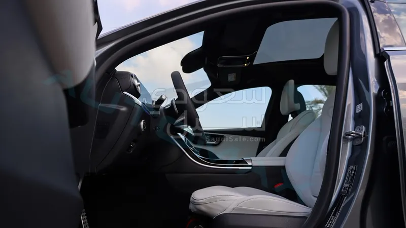 2026 مرسيدس - بنز سي 200 أي إم جي