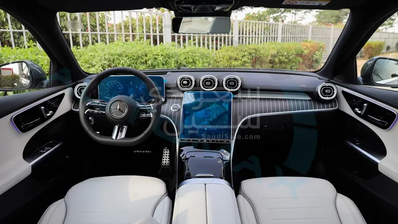 2026 مرسيدس - بنز سي 200 أي إم جي