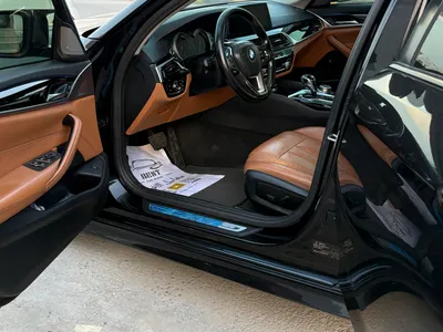 2018 BMW 5 Series 520i