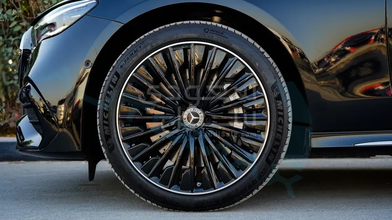 2026 مرسيدس - بنز إي 300 أي إم جي