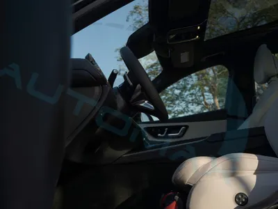 2026 مرسيدس - بنز إي 300 أي إم جي