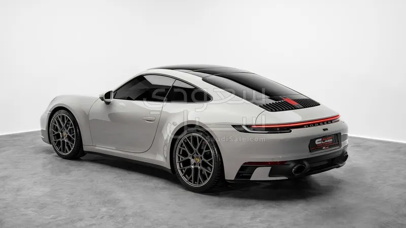 2023 بورش 911 كاريرا