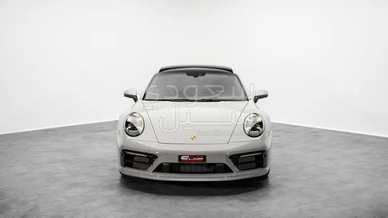 2023 بورش 911 كاريرا