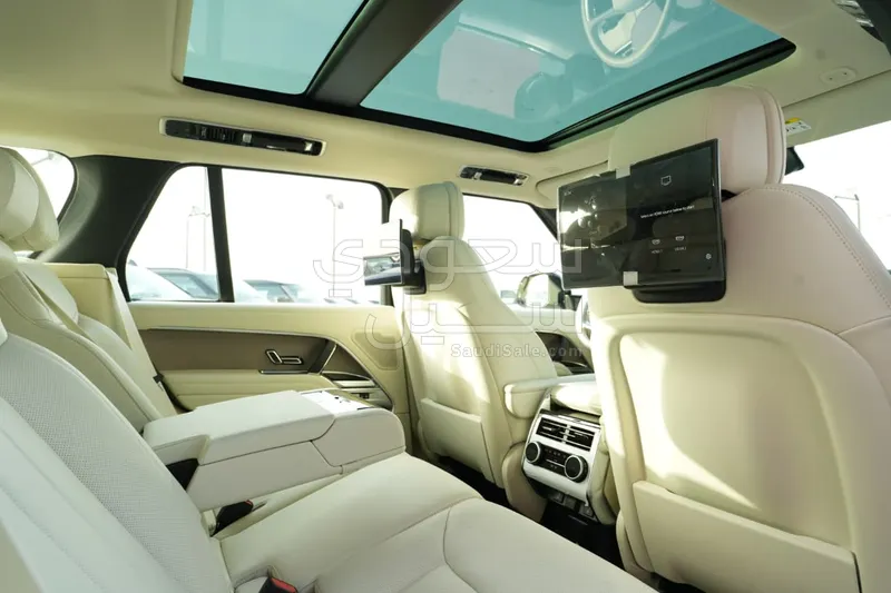 2026 Land Rover Range Rover HSE