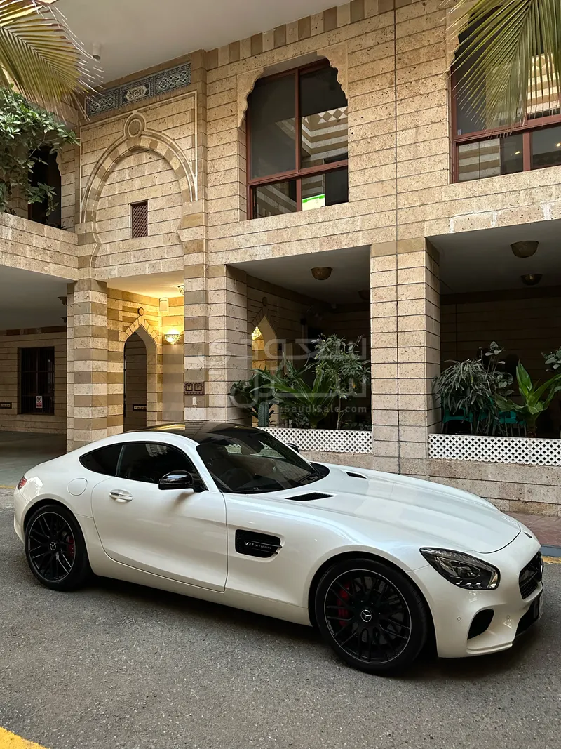 2015 مرسيدس - بنز جي تي إس أي إم جي