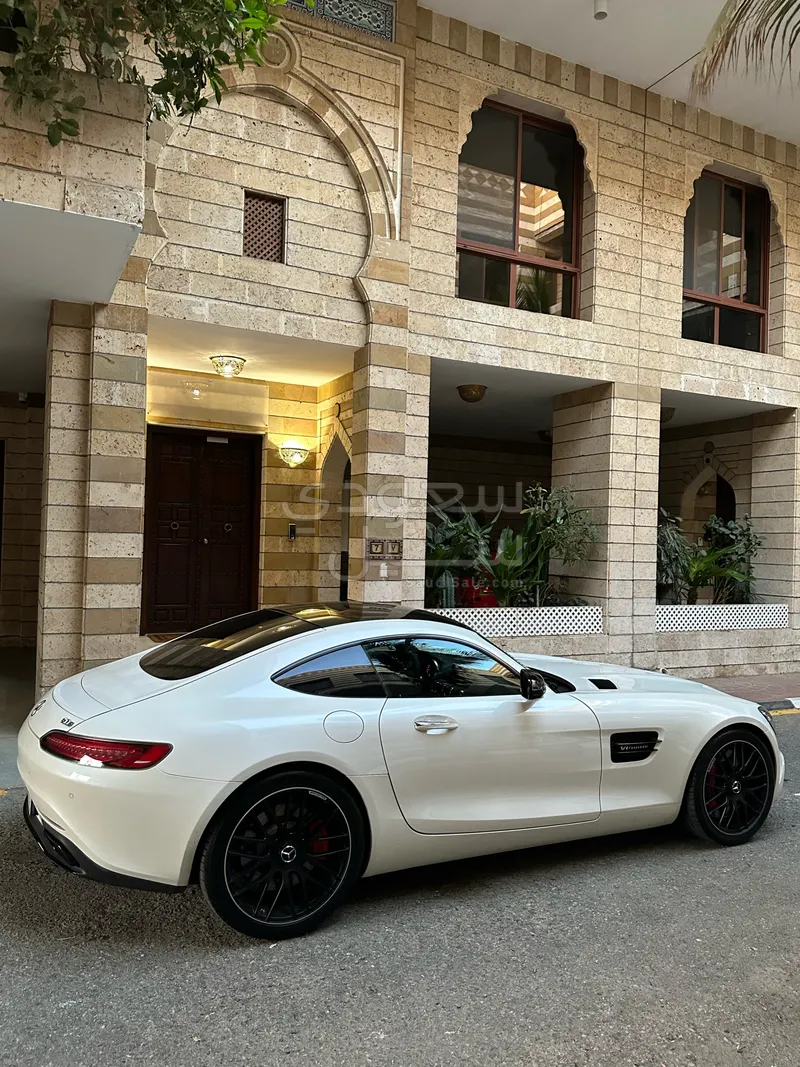 2015 مرسيدس - بنز جي تي إس أي إم جي